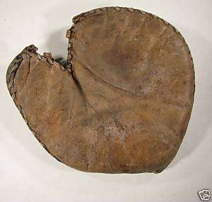 Lou Gehrig Mizuno Front